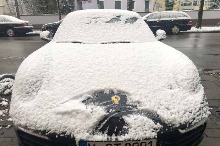 Should I use a car cover in the winter? FAQ answered